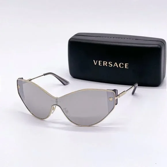 Versace cat eye sunglasses (with a box) Versace Red/Dark Gray 90s Vintage Logo Cat-Eye Sunglasses  main image 2